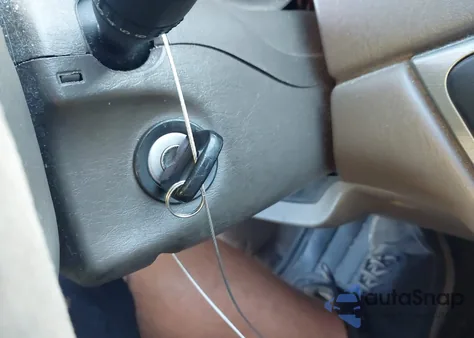 2003 Ford Focus Zts z USA, uszkodzony, nr VIN 1FAHP38323W251074